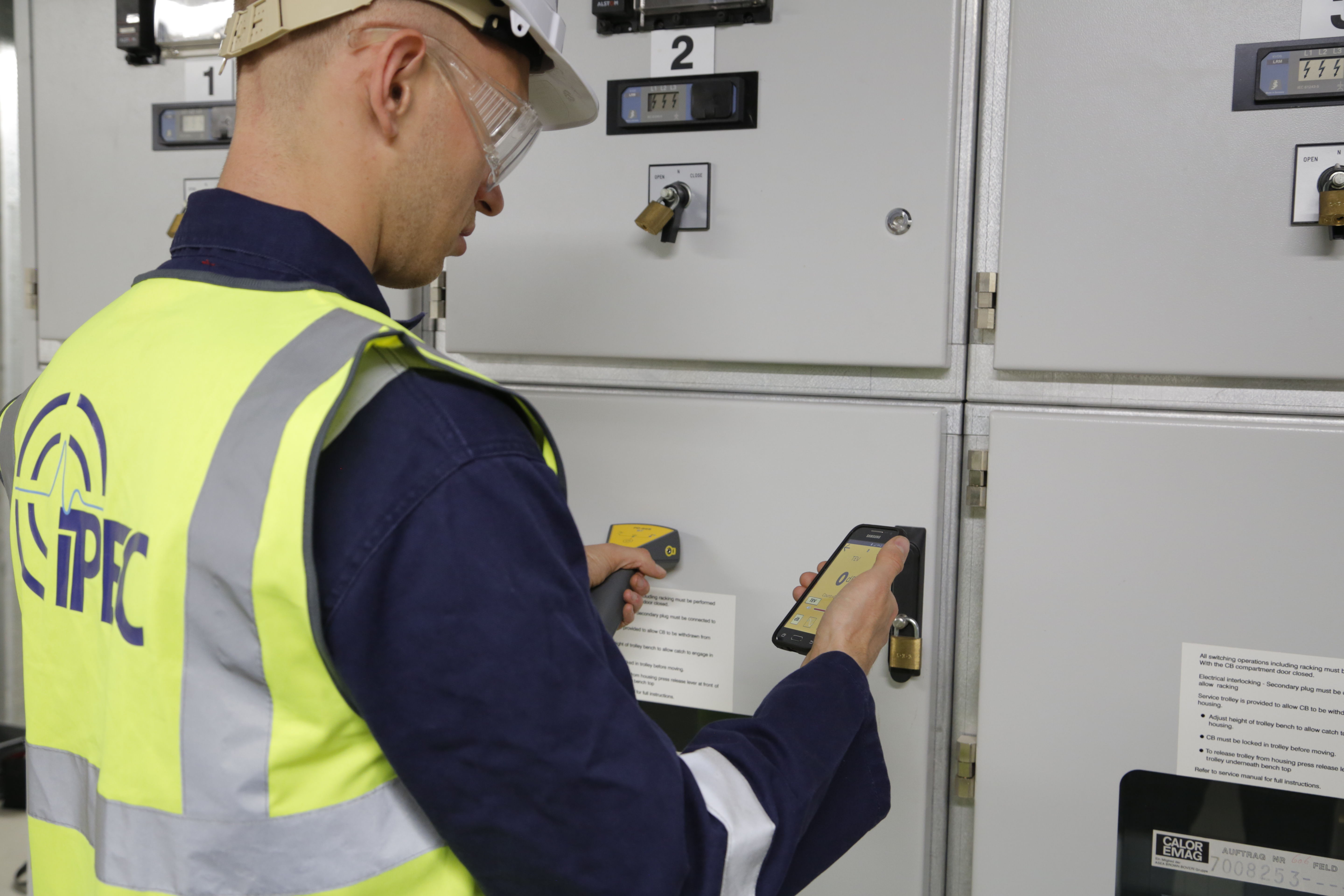 PD-SGS Blue Switchgear Spot Testing